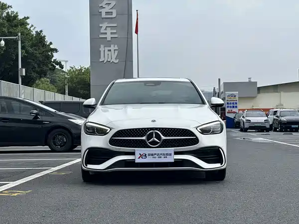 Mercedes-Benz C-Class 2021