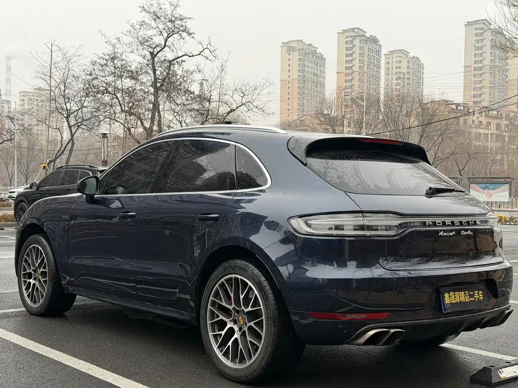 Porsche Macan 2015 — фото 20
