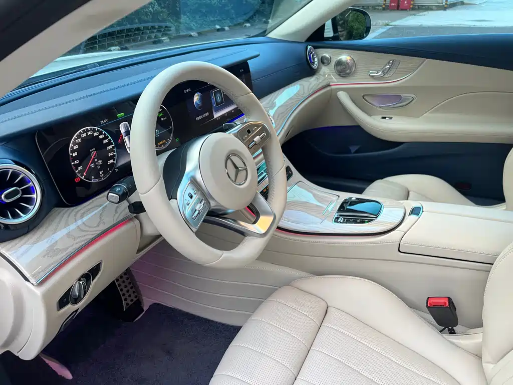 Mercedes-Benz E-Class 2020