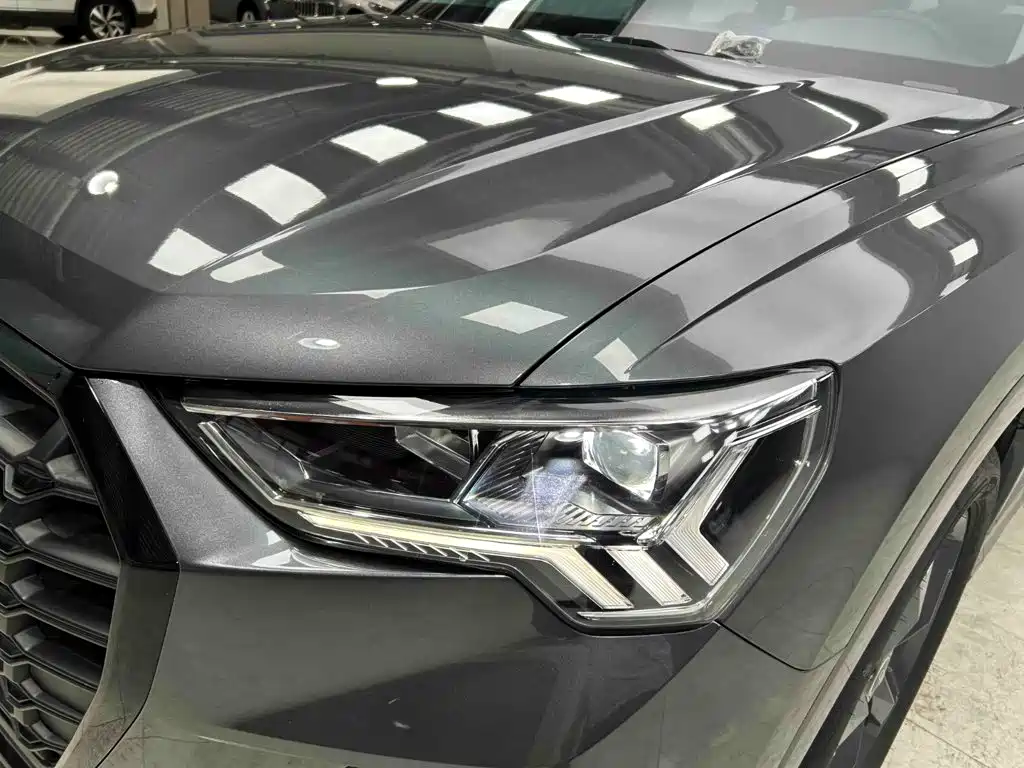 Audi Q3 2023 — фото 16