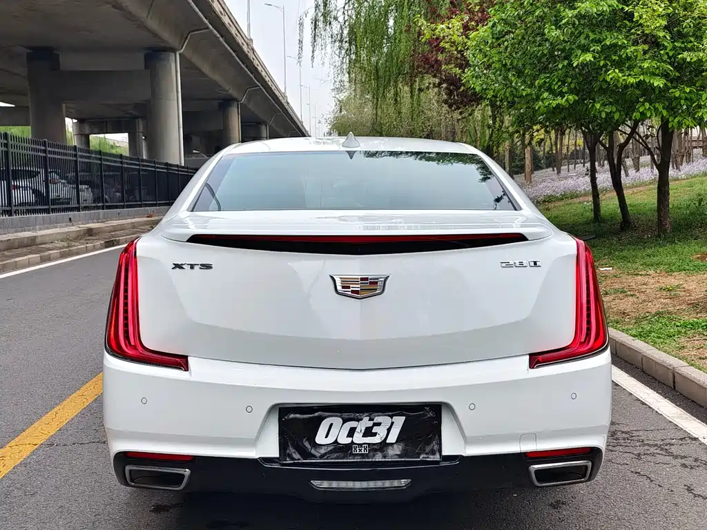 Cadillac XTS 2018 — фото 4
