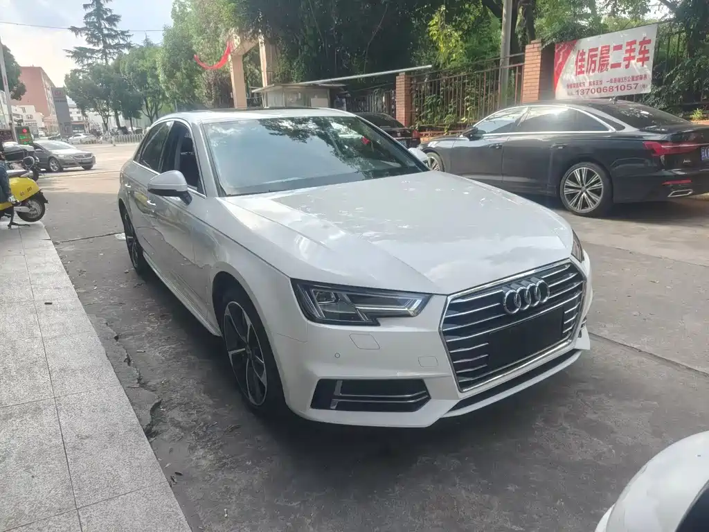 Audi A4L 2019
