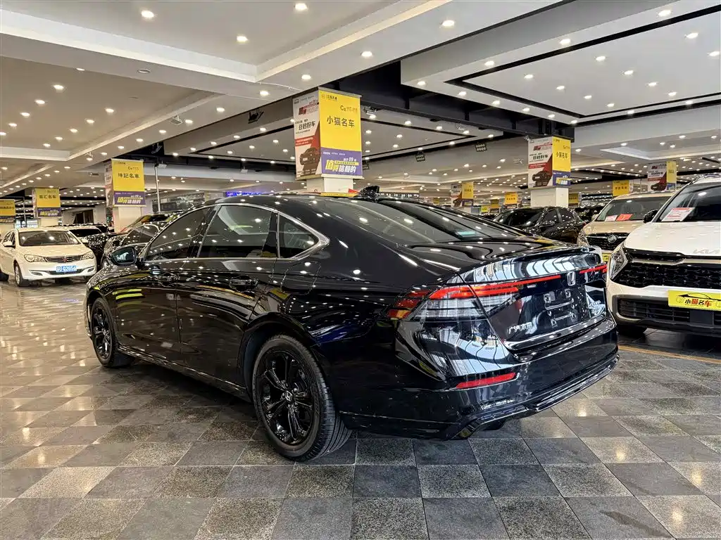Honda Accord 2025 — фото 12