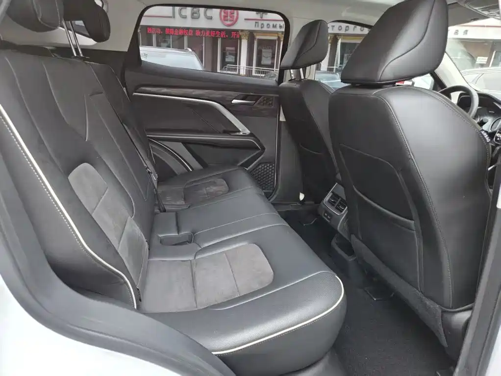 Haval H6 2021 — фото 12