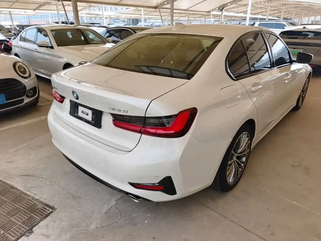 BMW 3 Series 2022