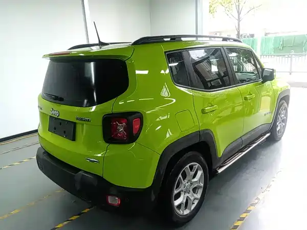 Jeep Freeman 2018