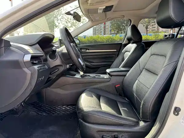 Nissan Teana 2020