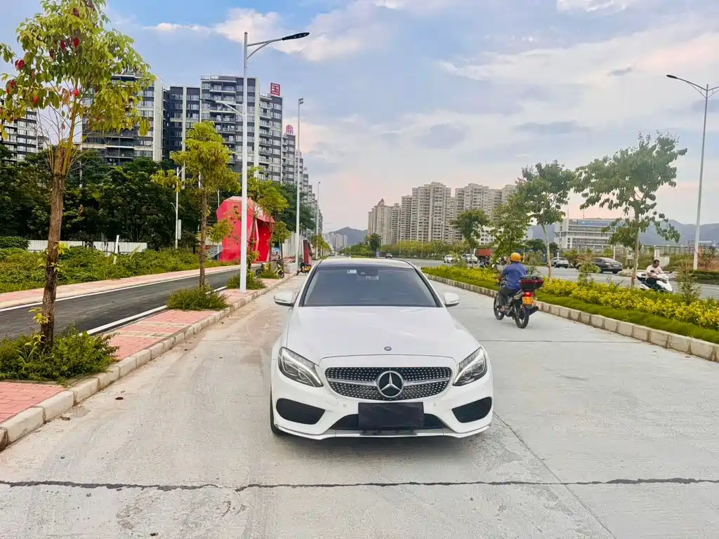 Mercedes-Benz C-Class 2017