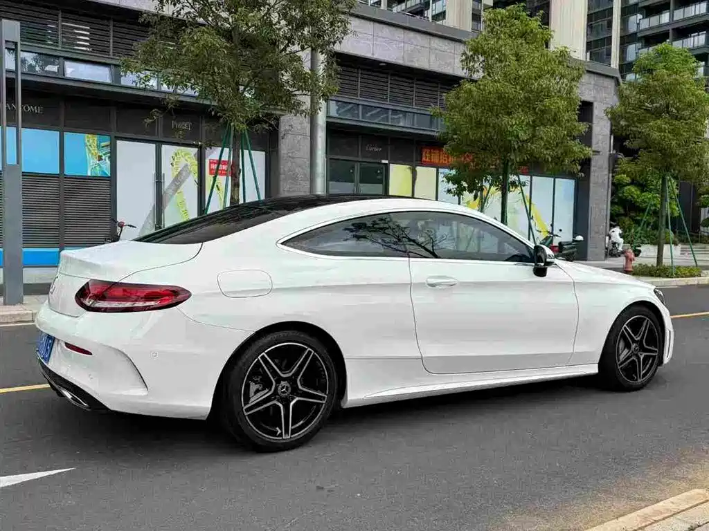 Mercedes-Benz C-Class 2020 — фото 3