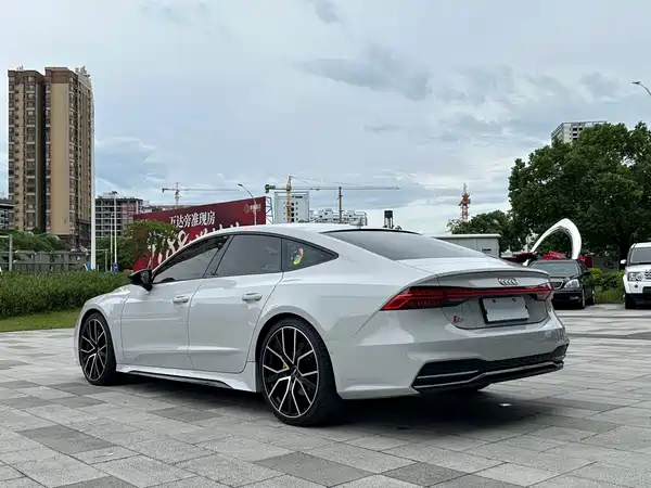Audi A7 2022