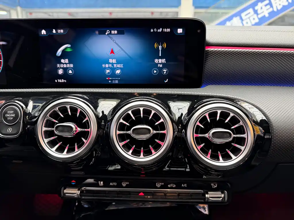 Mercedes-Benz A-Class 2023 — фото 12