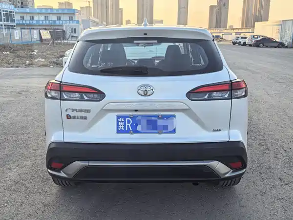 Toyota Frontlander 2022