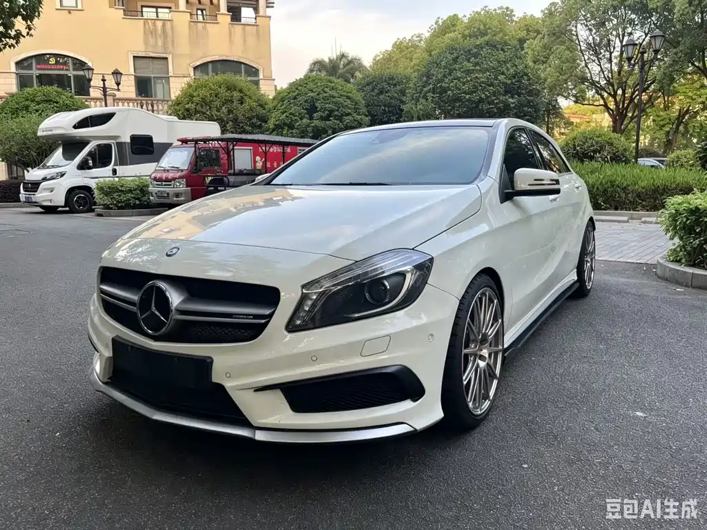 Mercedes-Benz A-Class AMG 2015