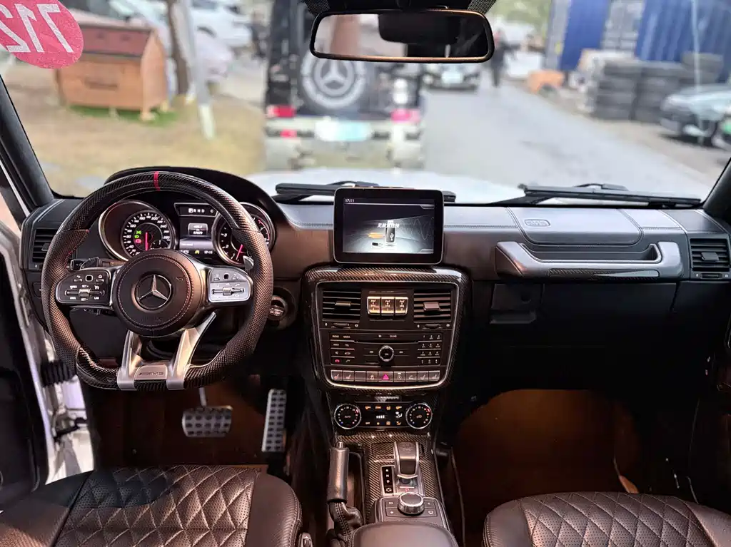 Mercedes-Benz G-Class AMG 2018 — фото 7