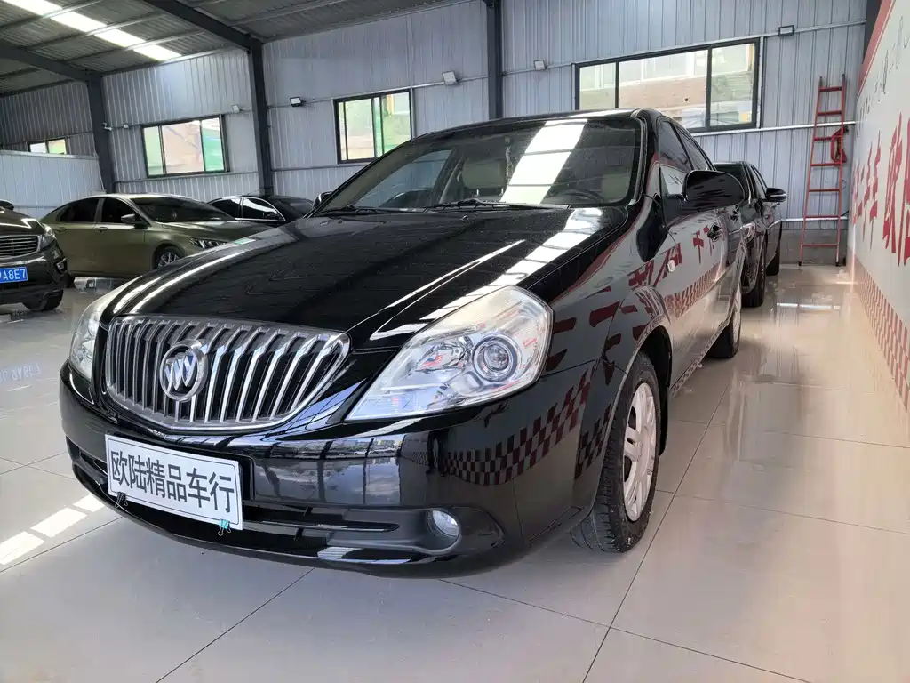 Buick Excelle 2013