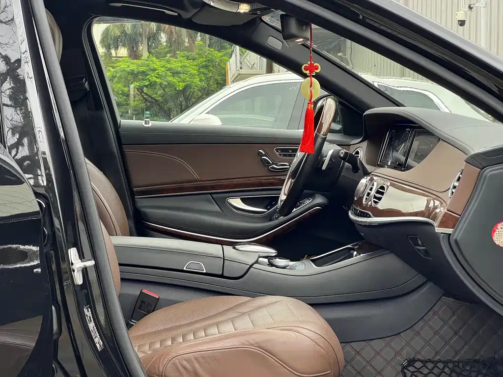 Mercedes-Benz S-Class 2015 — фото 11