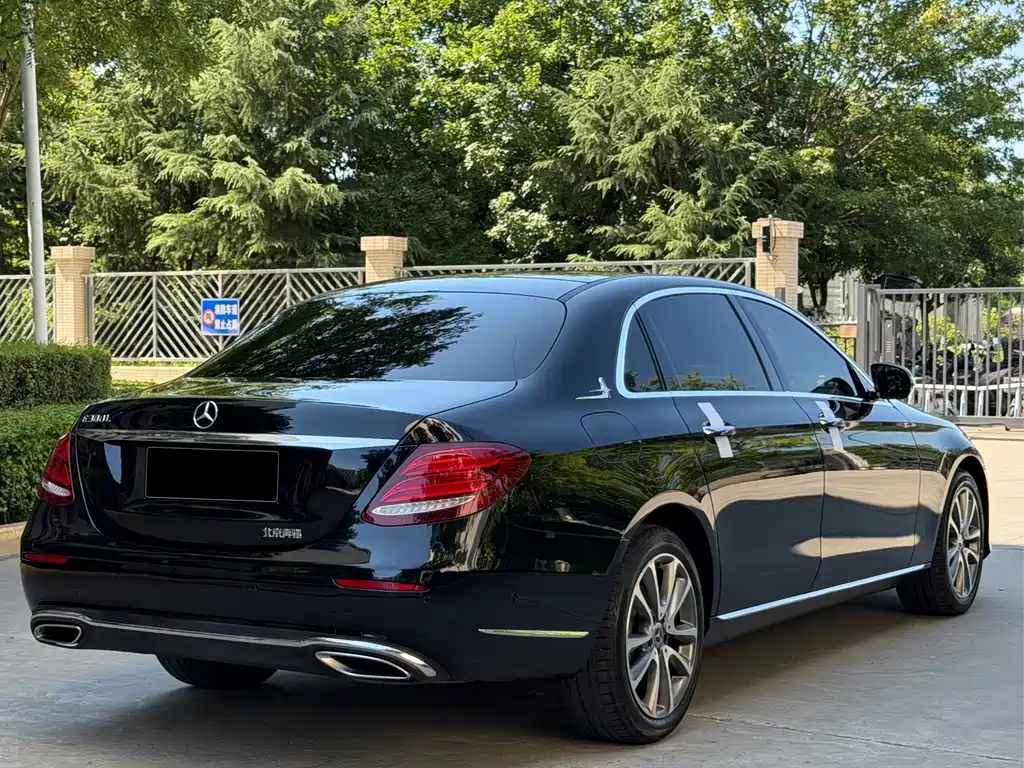 Mercedes-Benz E-Class 2018