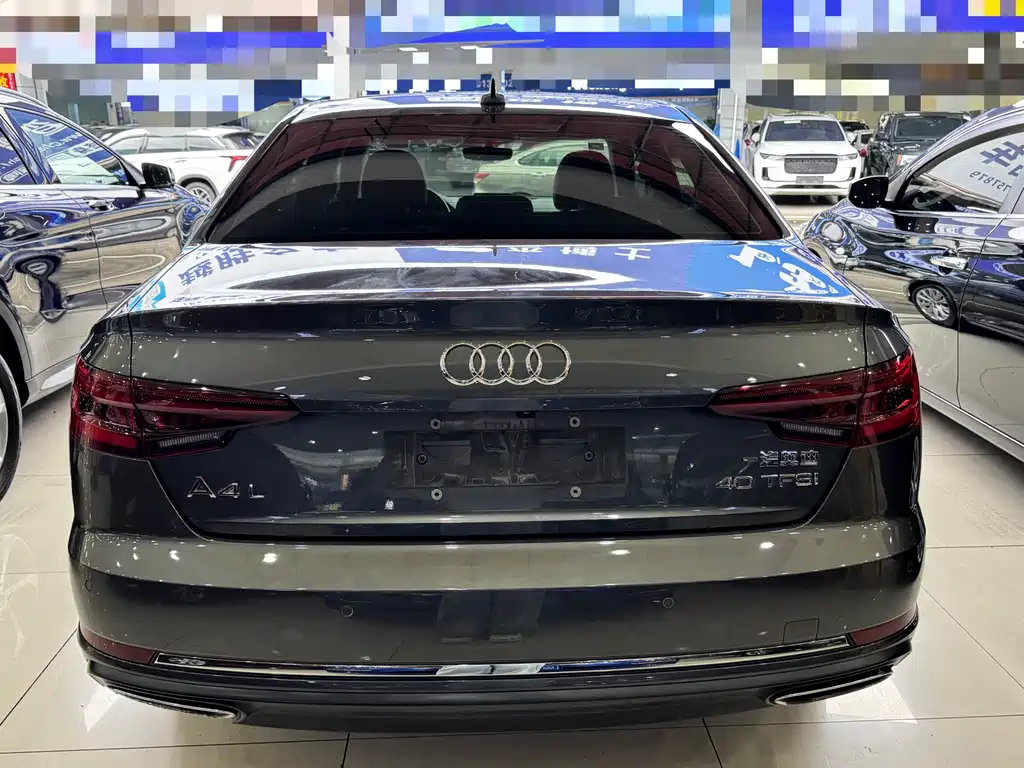 Audi A4L 2019