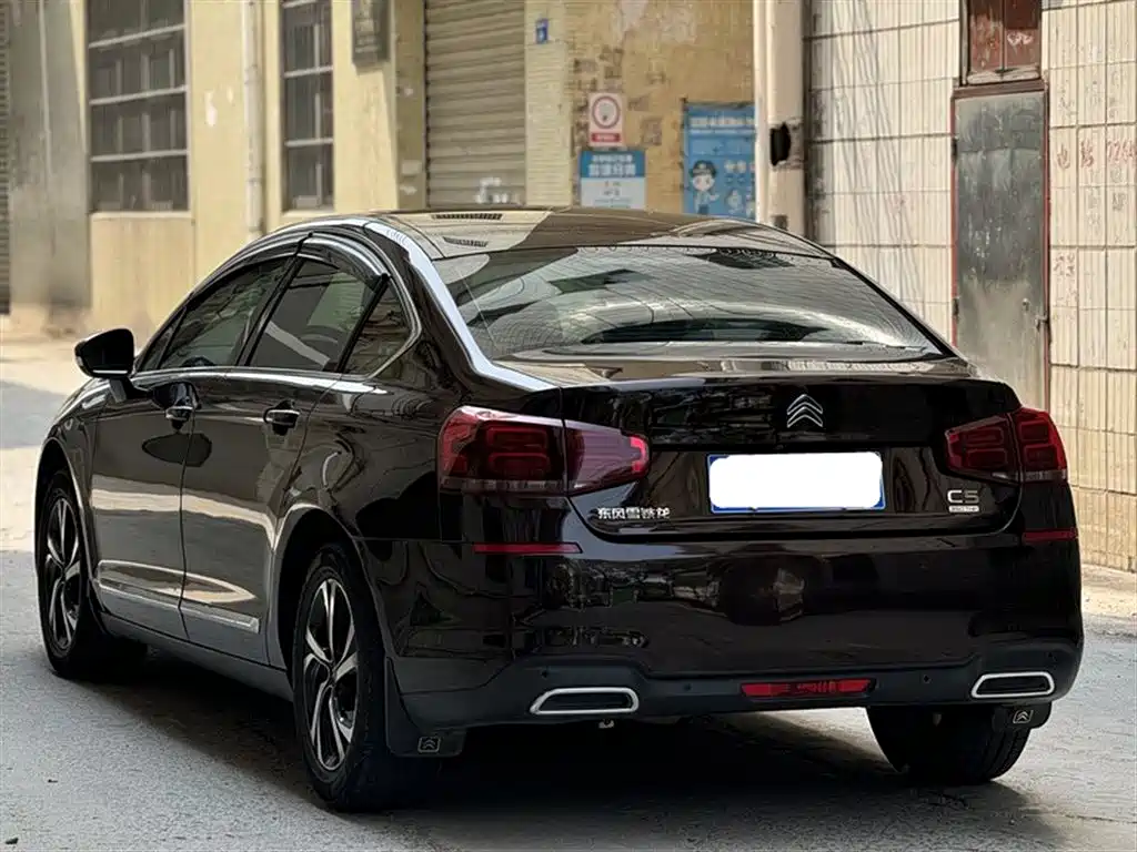 Citroen C5 2017 — фото 14