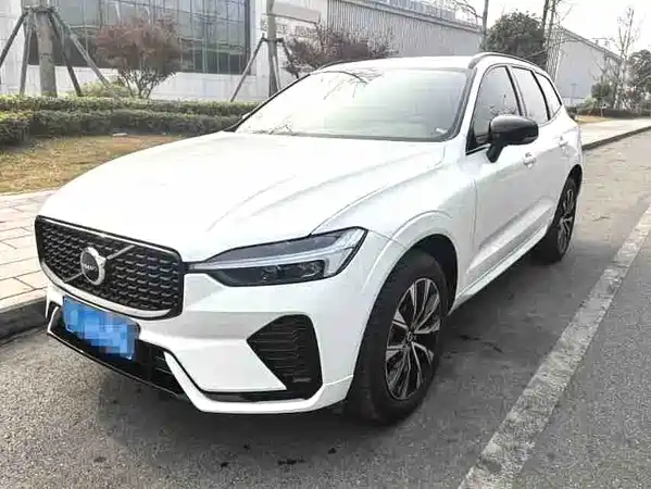 Volvo XC60 2024