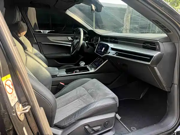 Audi A6L 2021