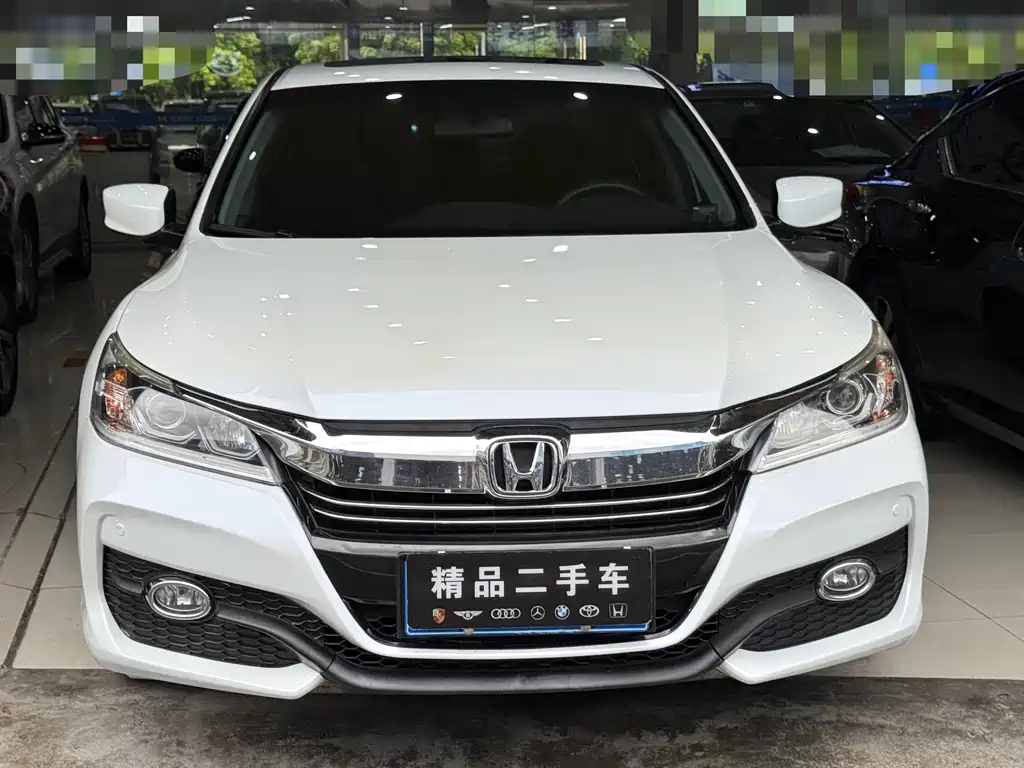 Honda Accord 2018 — фото 3