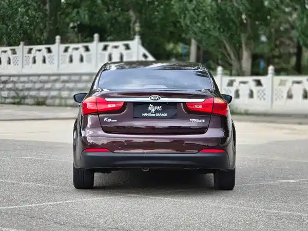 Kia K3 2013