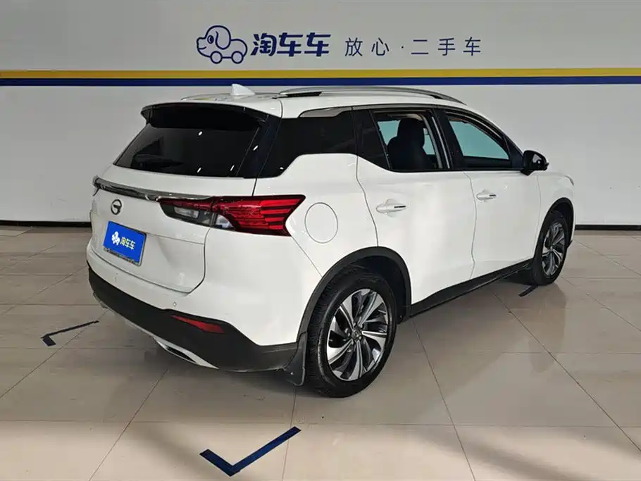 GAC Motor Trumpchi GS4 2021 — фото 3