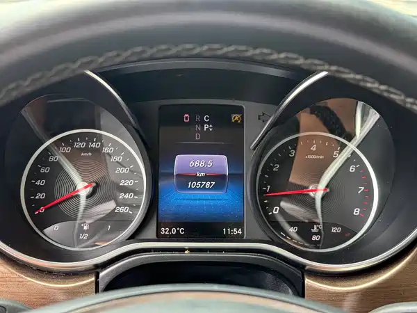 Mercedes-Benz V-Class 2022