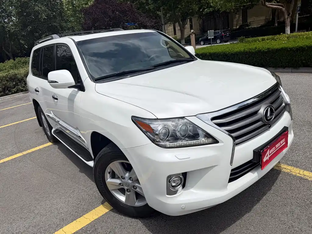 Lexus LX 2015 — фото 3