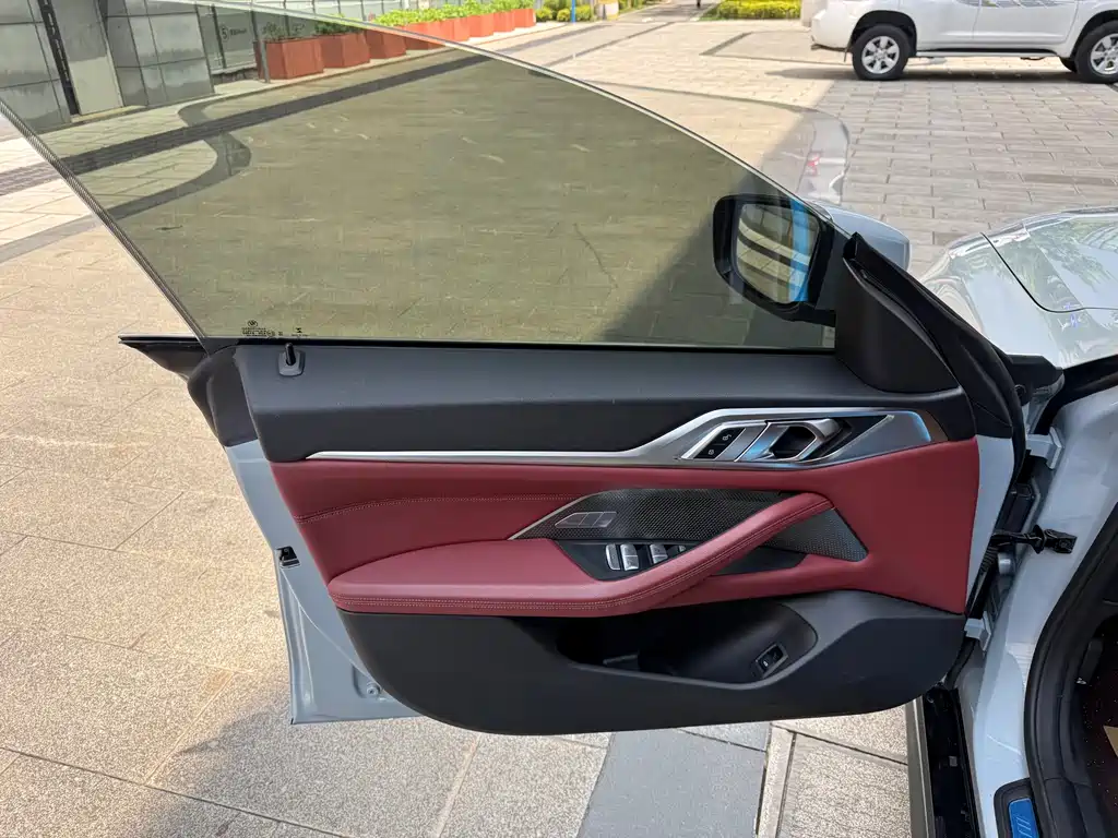 BMW 4 Series 2022 — фото 17