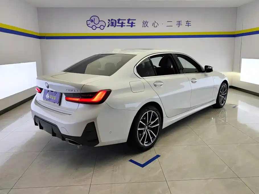 BMW 3 Series 2023