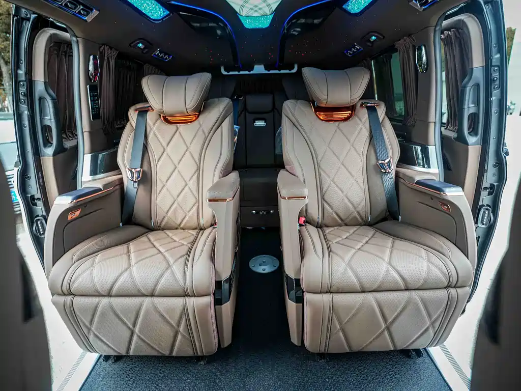 Mercedes-Benz Vito 2026 — фото 13