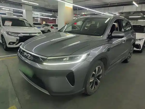 BYD Sealion 05 DM-i 2025