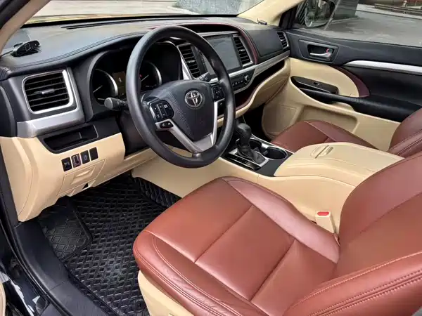 Toyota Highlander 2017
