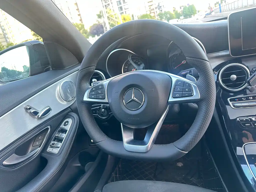 Mercedes-Benz C-Class 2018 — фото 13