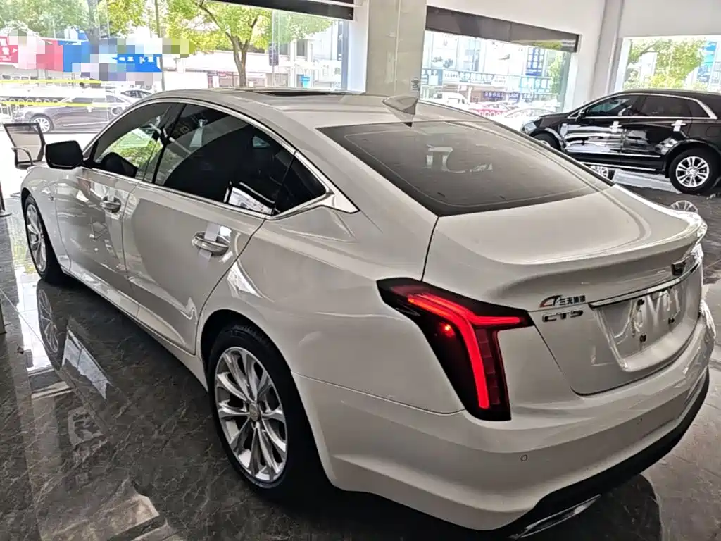 Cadillac CT5 2021 — фото 5