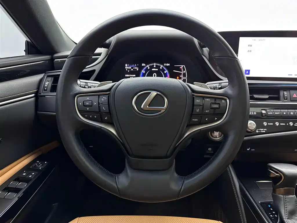 Lexus ES 2023 — фото 9