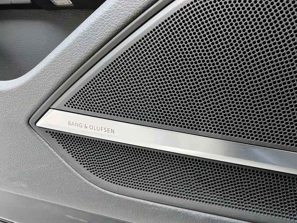 Audi A8 2019 — фото 26