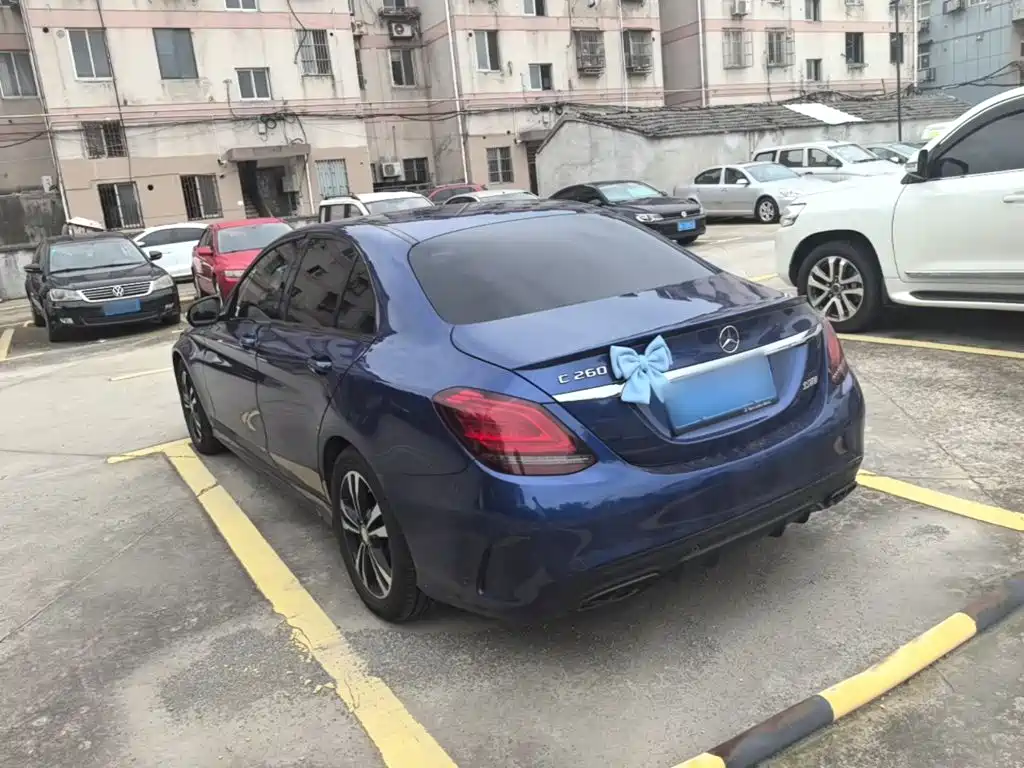 Mercedes-Benz C-Class 2019