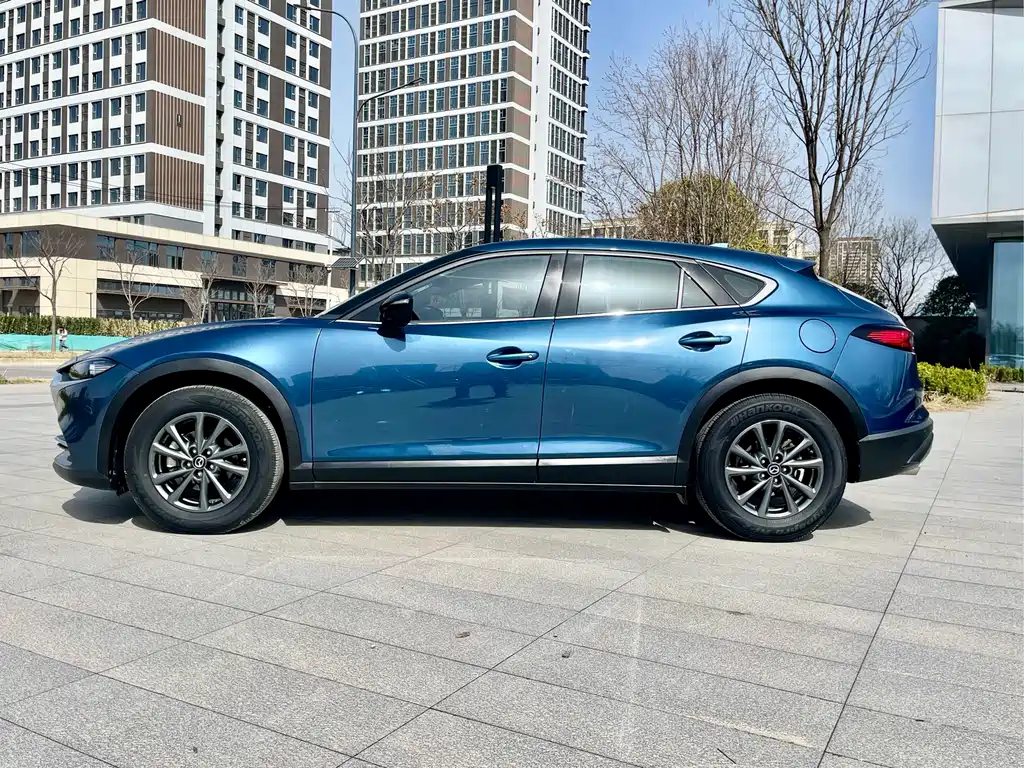 Mazda CX-4 2021 — фото 23