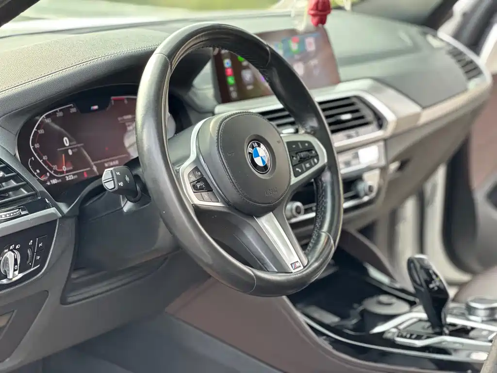 BMW X4 2019 — фото 14