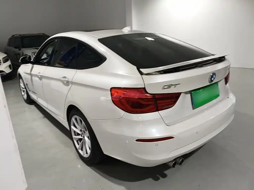BMW 3 Series GT 2018 — фото 5