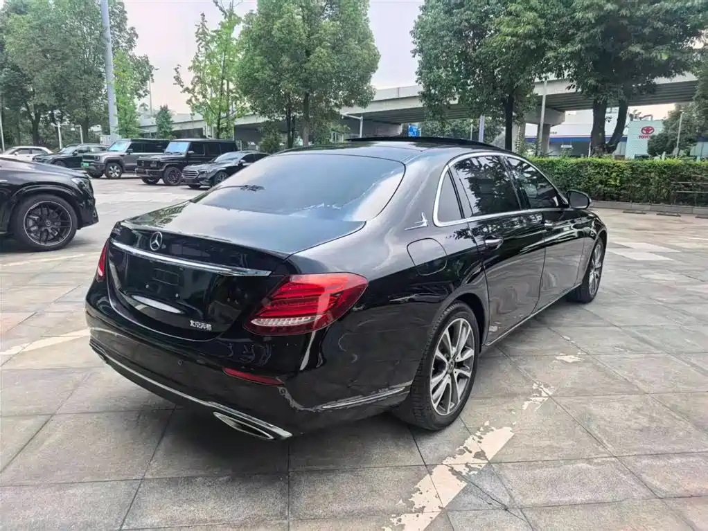 Mercedes-Benz E-Class 2020