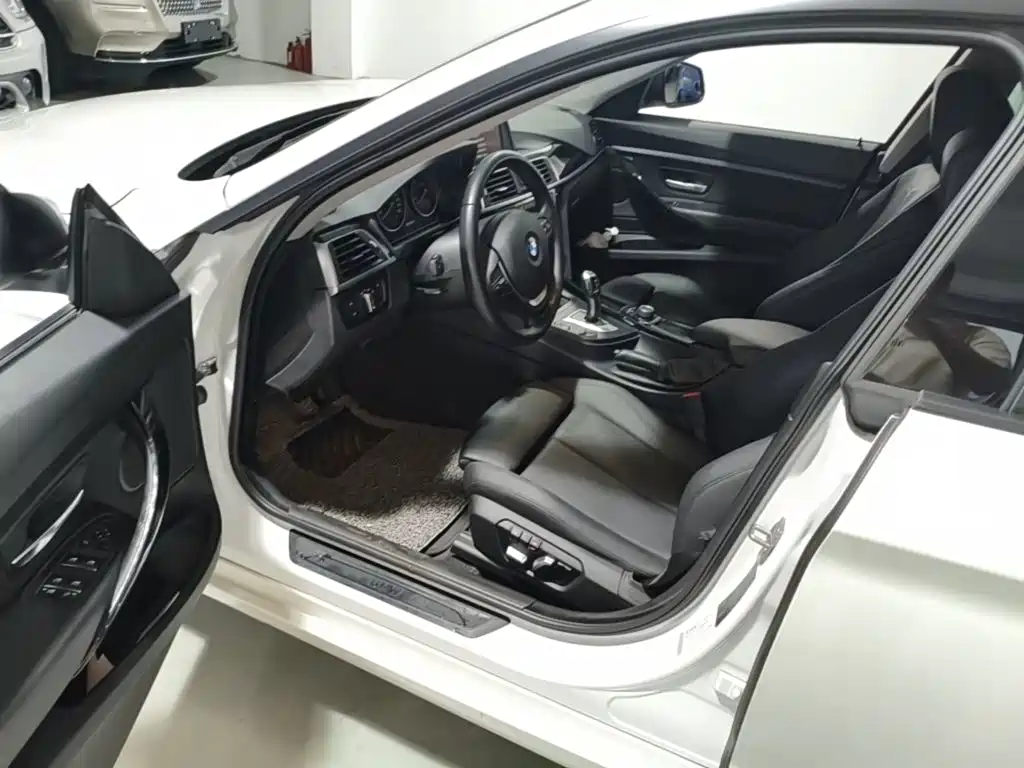 BMW 3 Series GT 2018 — фото 16