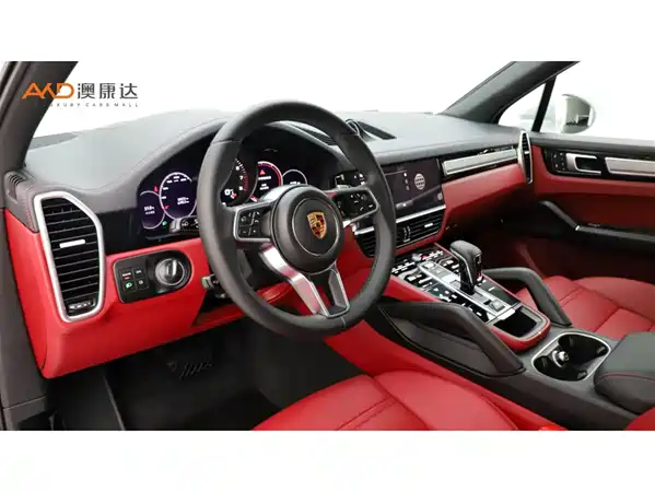 Porsche Cayenne 2022