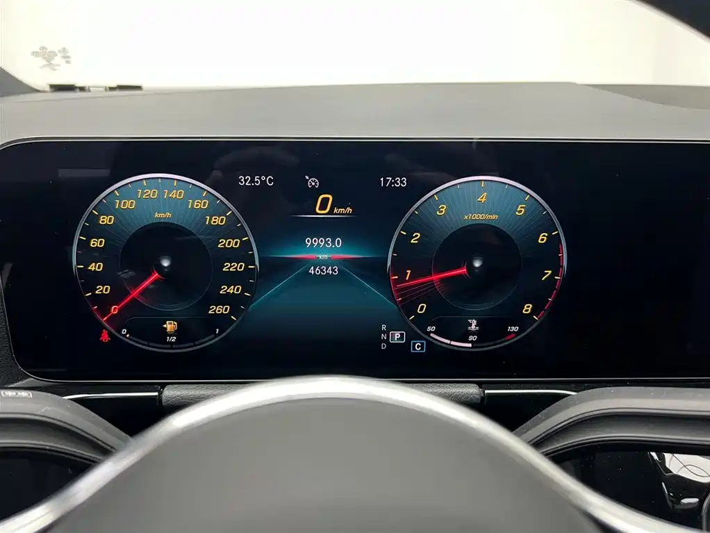 Mercedes-Benz GLA 2020 — фото 21