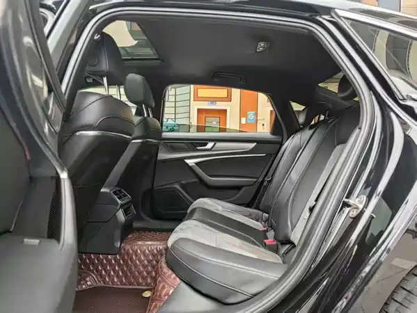 Audi A6L 2021