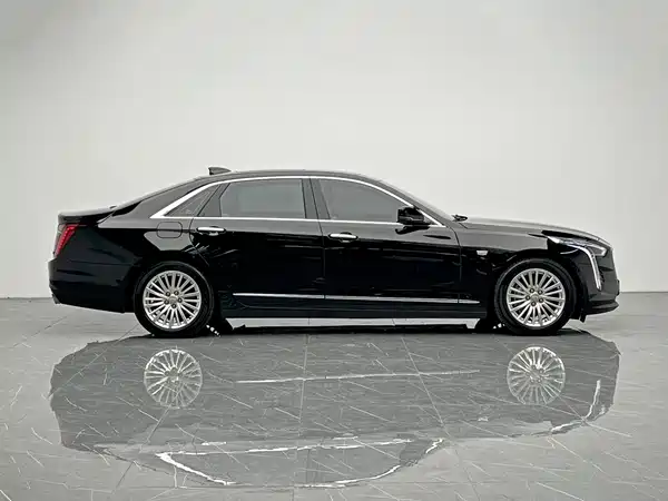 Cadillac CT6 2022