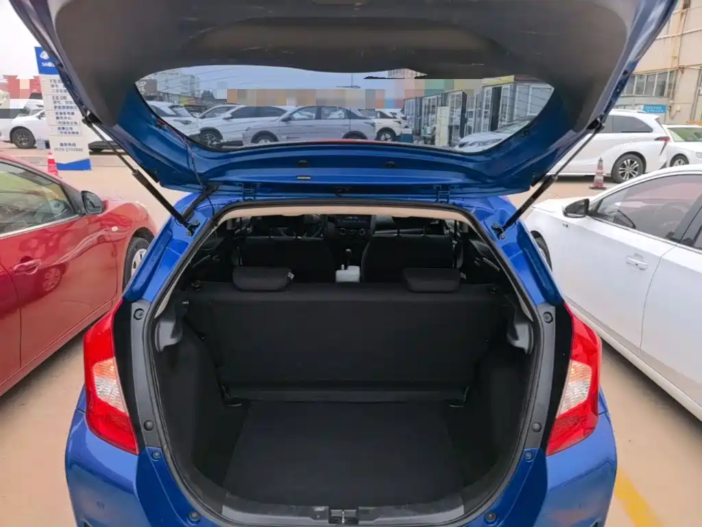 Honda Fit 2015 — фото 19